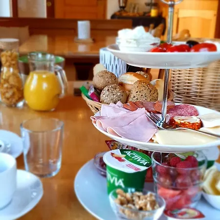 Gastehaus Am Furstweg Volker Kuhn Juniorsuite & Studio Гостевой дом Heuchelheim-Klingen